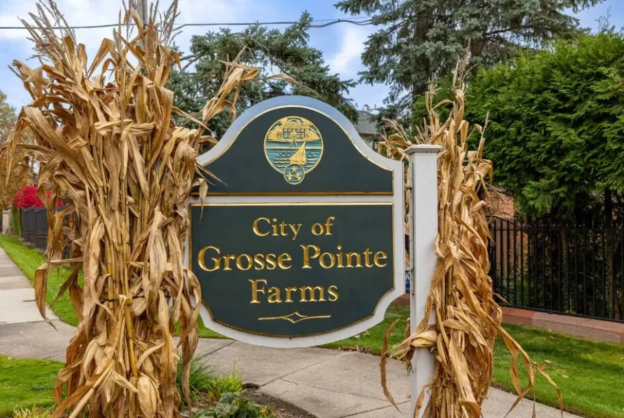 Grosse Pointe Farms (1)